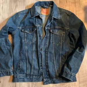 Levi’s denim jacket